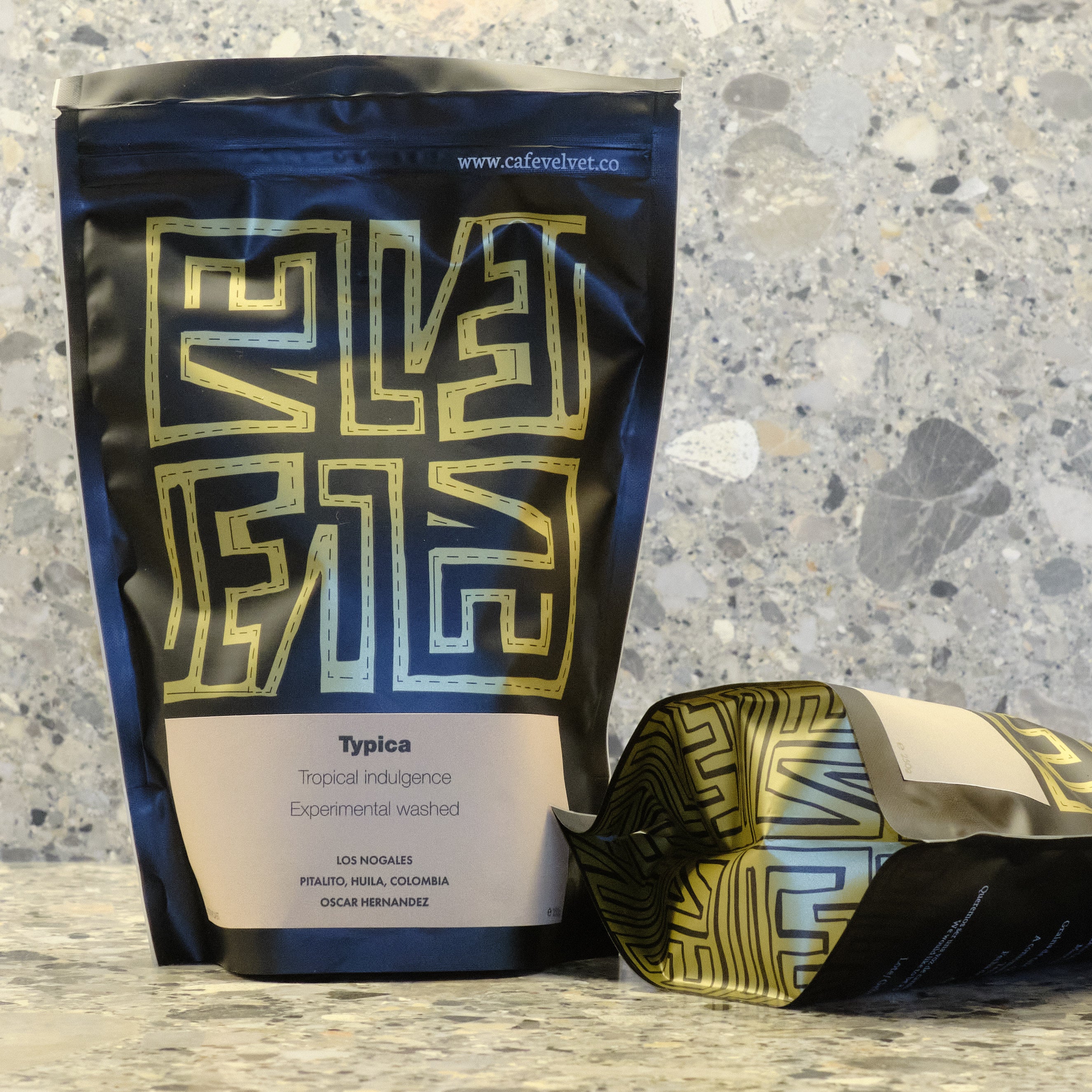 TYPICA ECCENTRIC DECAF by Oscar Hernandez