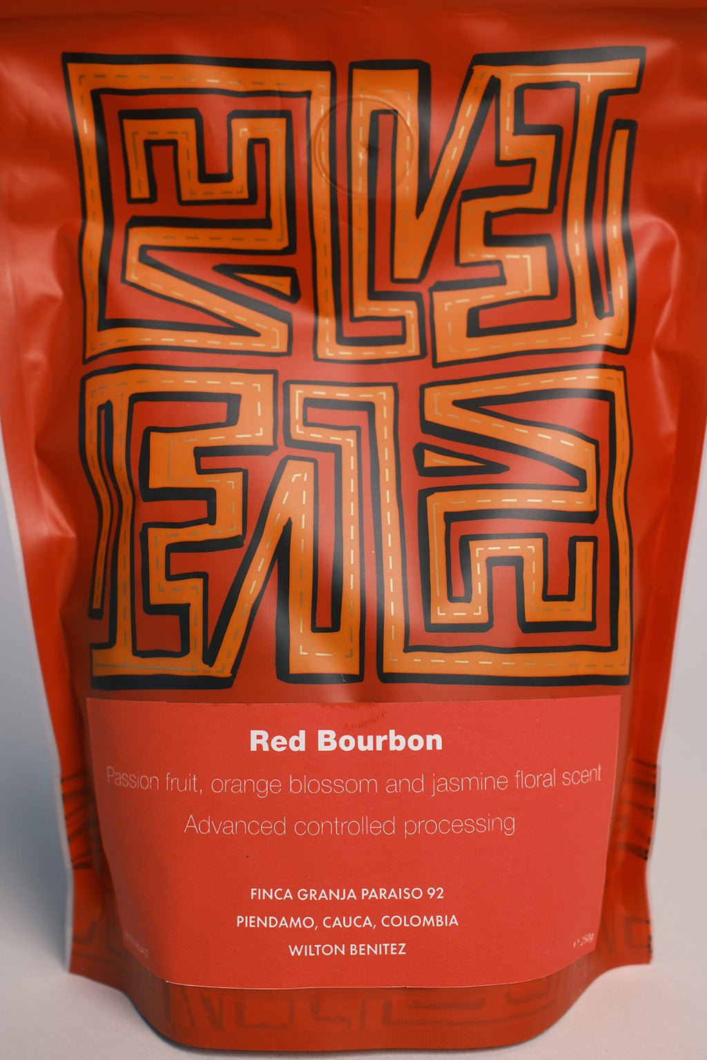 VARIEDAD RED BOURBON P00  by Wilton Benitez