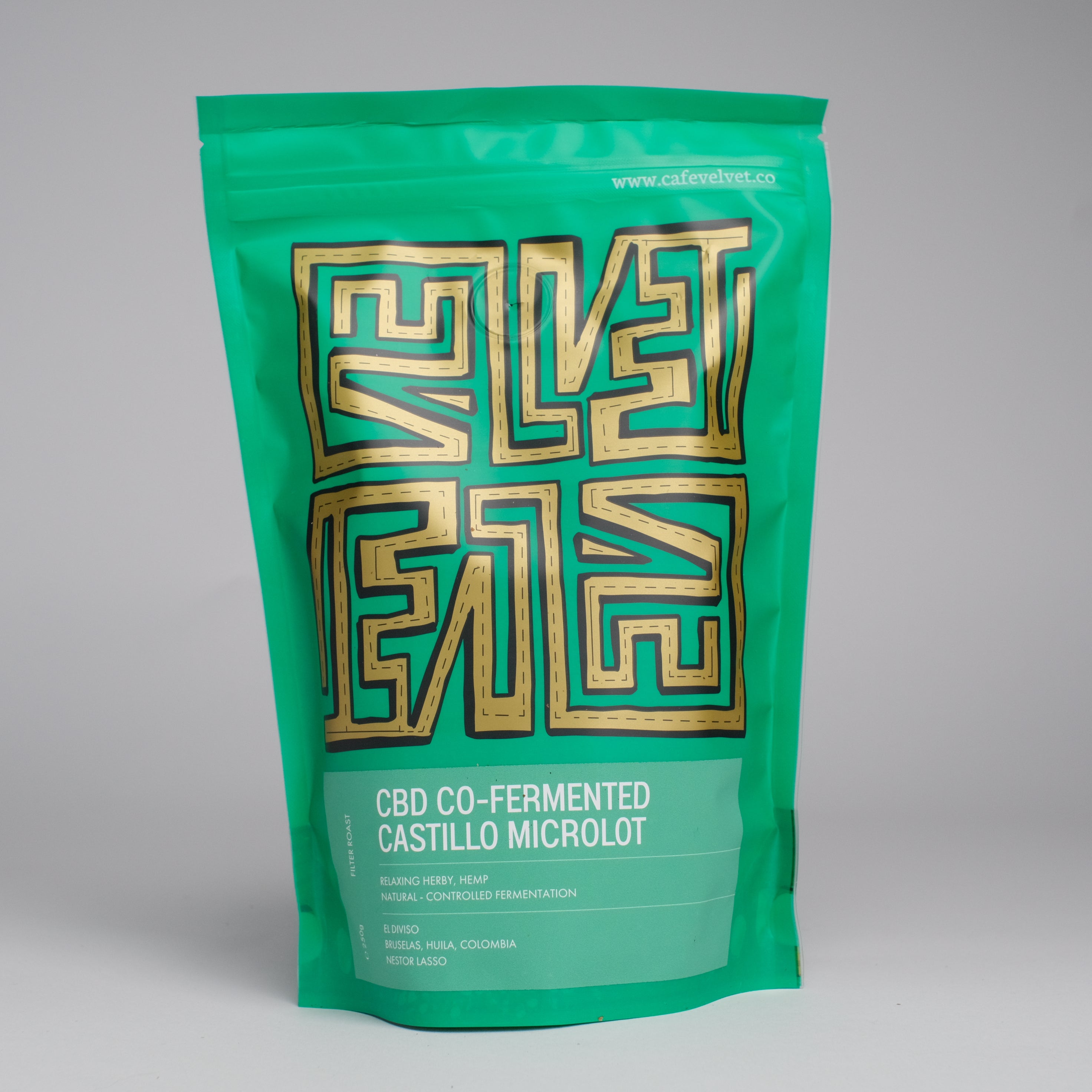 COLOMBIA - CBD FERMENTED BY NESTOR LASSO