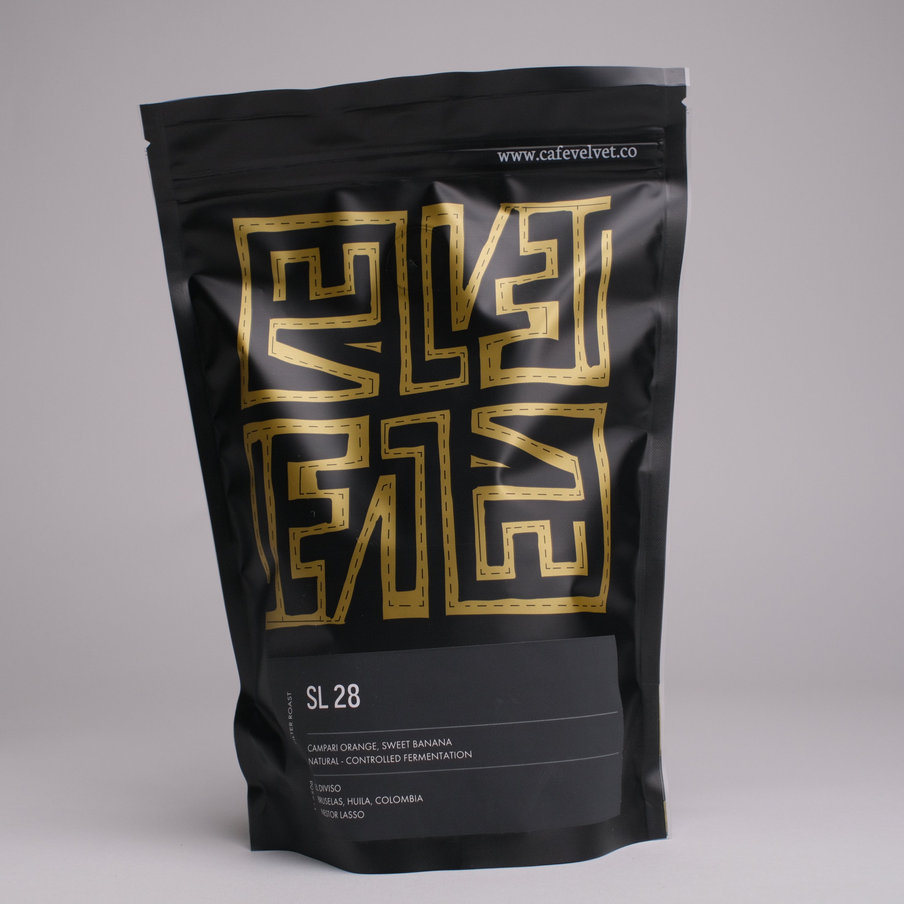 COLOMBIA - SL 28 BY NESTOR LASSO