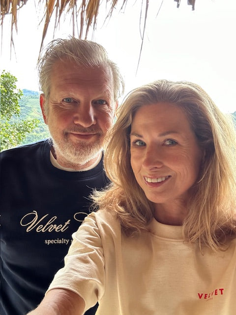 SWEATER VELVET COFFEE BLUE